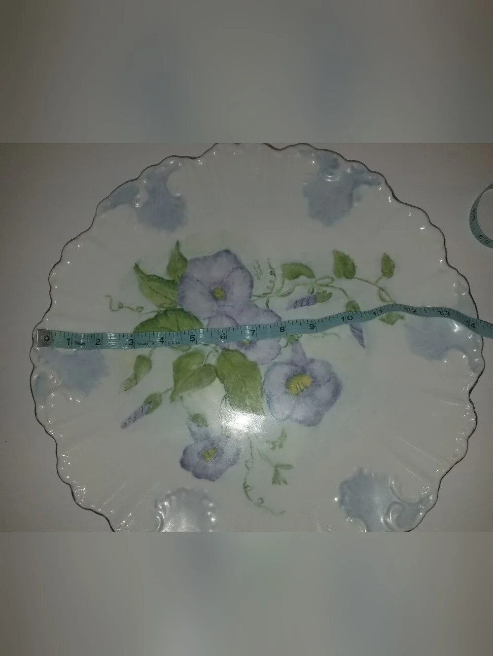 N/A elegant porcelain
